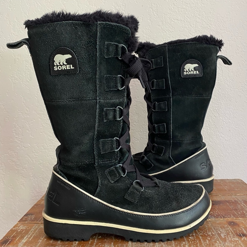 Sorel Joan of Arctic black waterproof suede boots